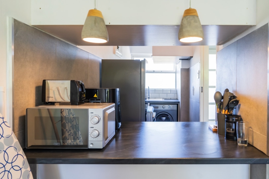 1 Bedroom Property for Sale in Wynberg Western Cape